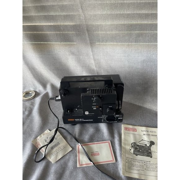 Eumig Mark 610 D Dual 8 Silent Movie Projector, motor runs, needs bulb? - Picture 5 of 9